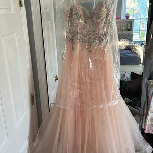 Prom dress